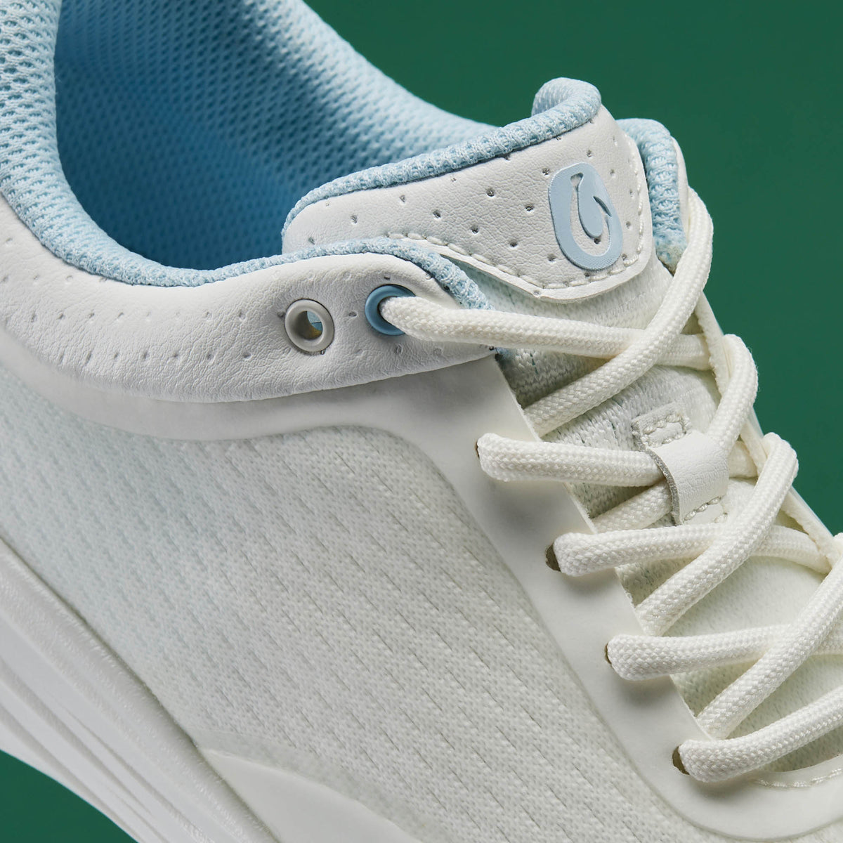 Mākena Women’s Waterproof Golf Shoes - Bright White | OluKai Women