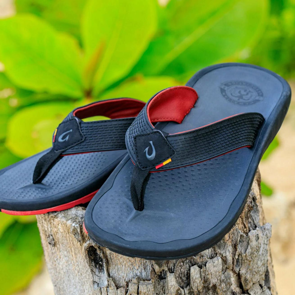 Olukai ‘Imaka Water-Ready Beach Sandals - Black | Men Water-Friendly