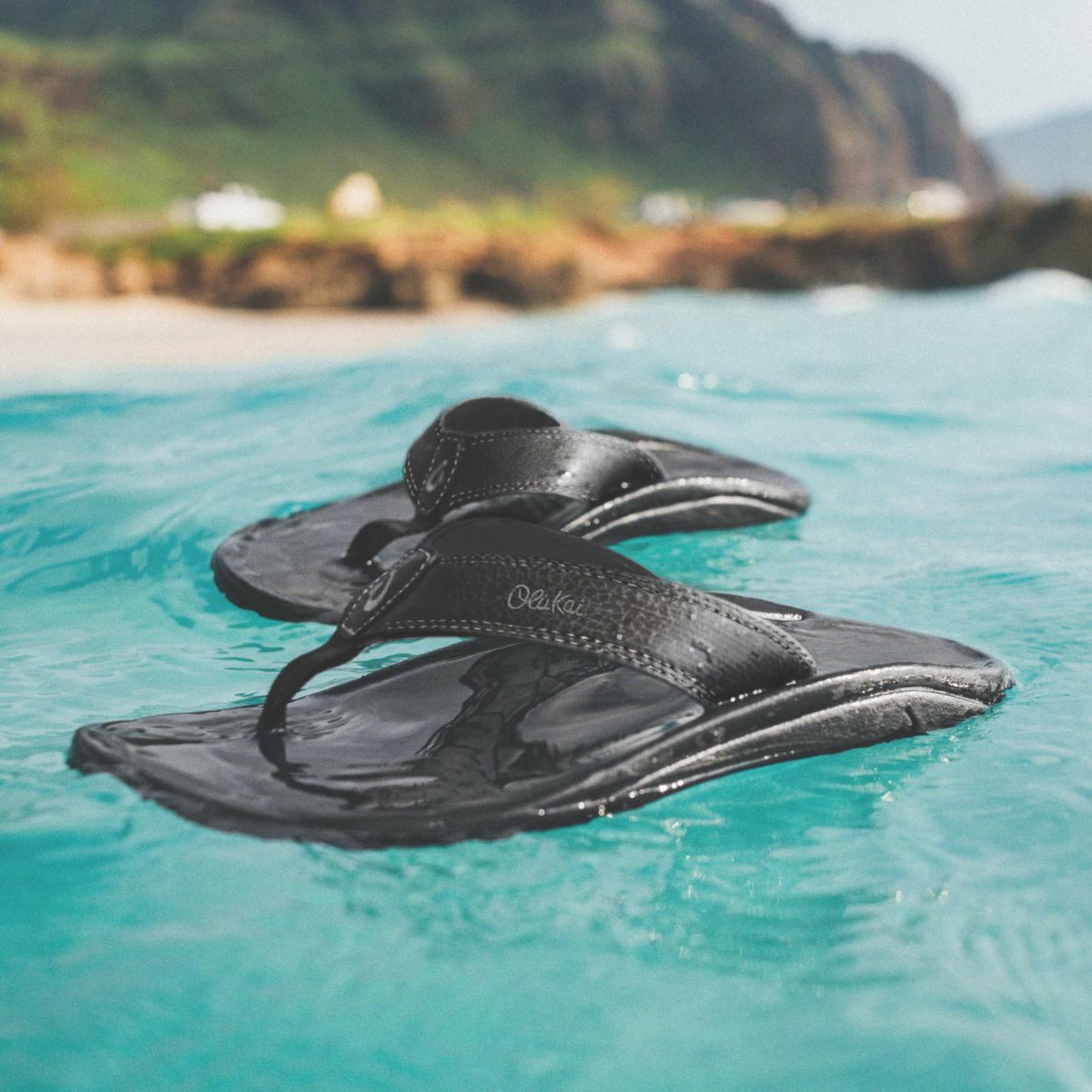 Olukai ‘Ohana Best Selling Beach Sandals - Black | Men Water-Friendly