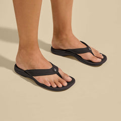 Olukai ‘Ohana Best Selling Beach Sandals - Black | Women Water-Friendly