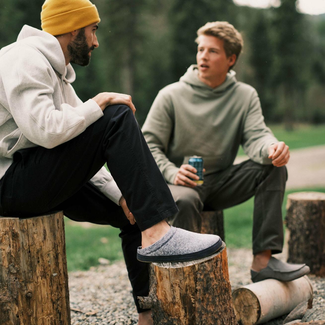 Olukai Hāmani Hulu Wool Mule Slippers - Graphite / Trench Blue | Men Warm Weather