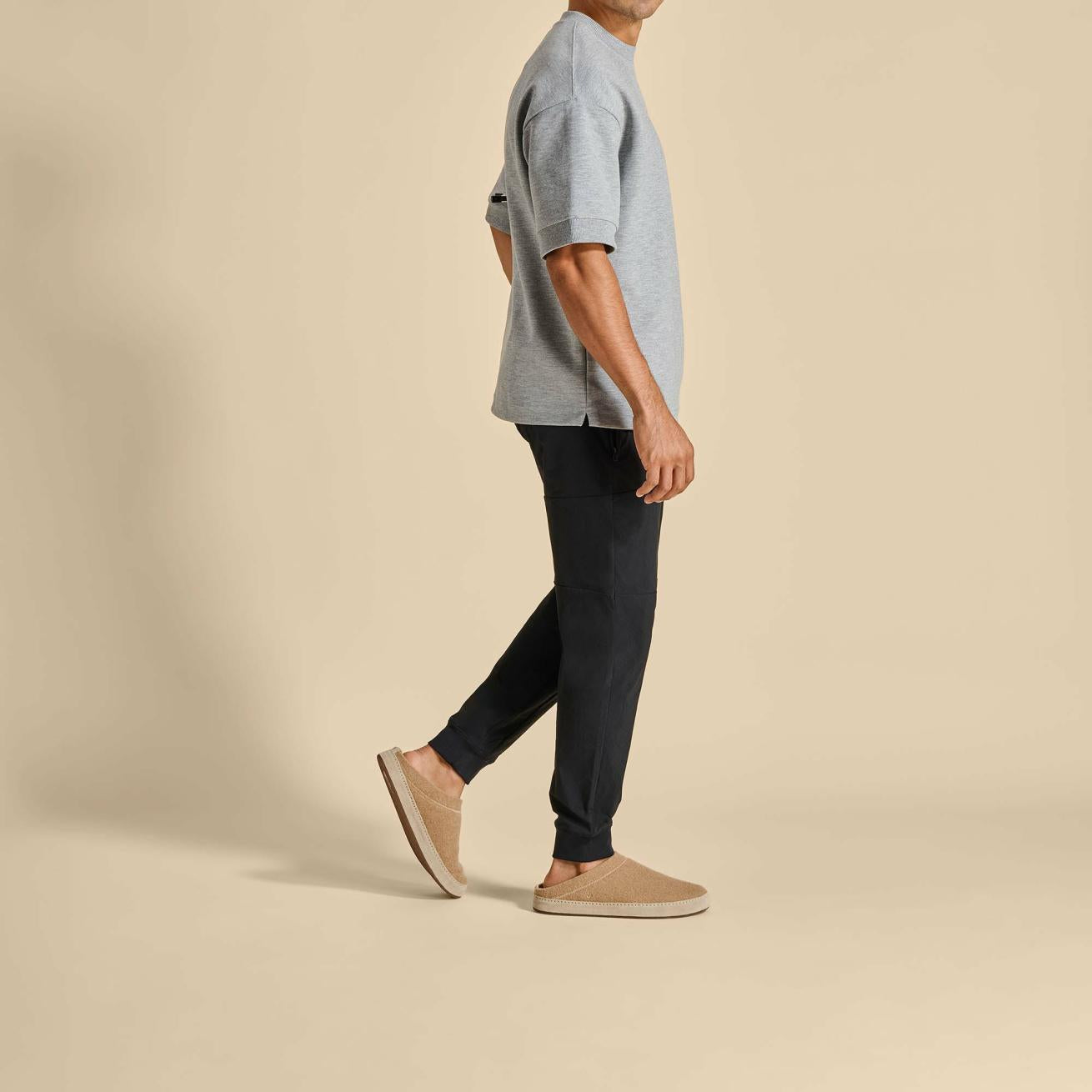 Olukai Hāmani Hulu Wool Mule Slippers - Oatmeal | Men Indoor/Outdoor