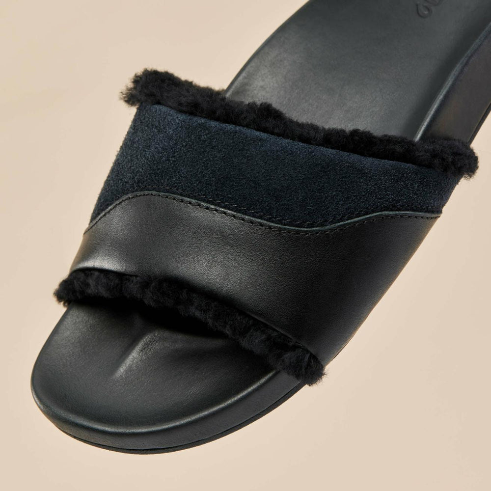 Olukai Hō‘ala Slide Slide Slipper Sandals - Black | Women Warm Weather