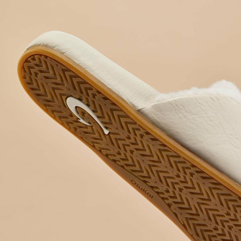 Olukai Kōnea Leather Slipper Mules - Bone &ndash; OluKai | Women Warm Weather
