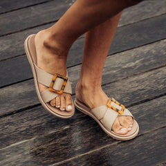 Olukai La‘i Slide Slide Beach Sandals - Taupe | Women Water-Friendly