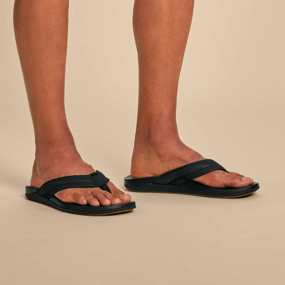 Olukai Maha Recovery Comfortable Beach Sandals - Black | Men Recovery