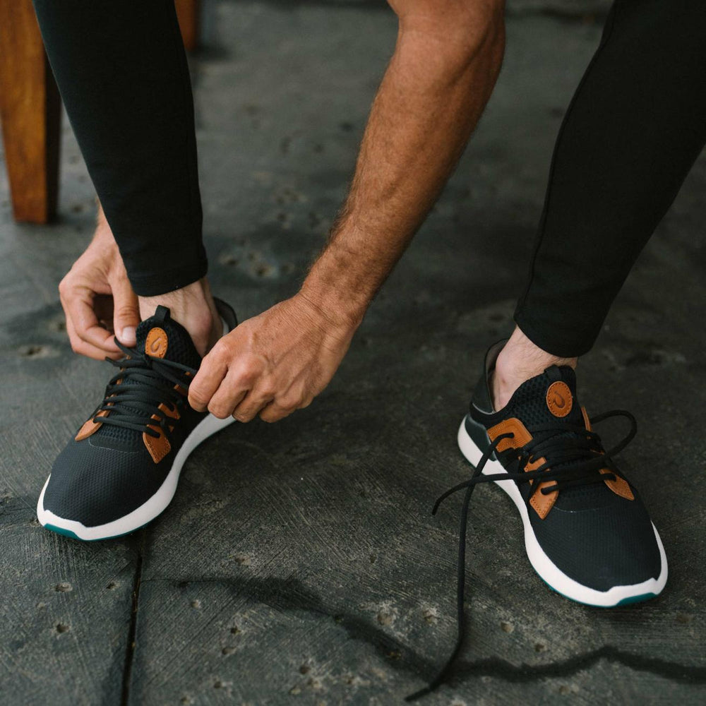 Olukai Manele Breathable Golf Shoes - Black / Dark Shadow | Men Golf