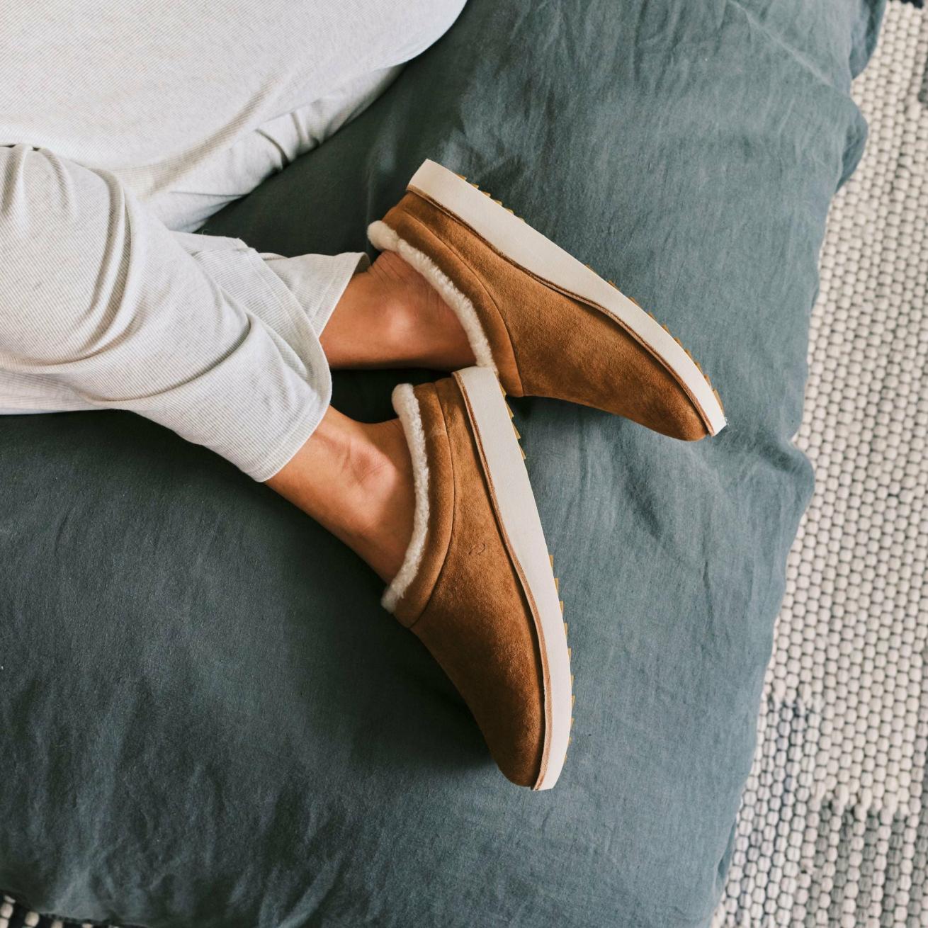 Olukai Mani - Tan / Golden Sand &ndash; OluKai | Women Indoor/Outdoor