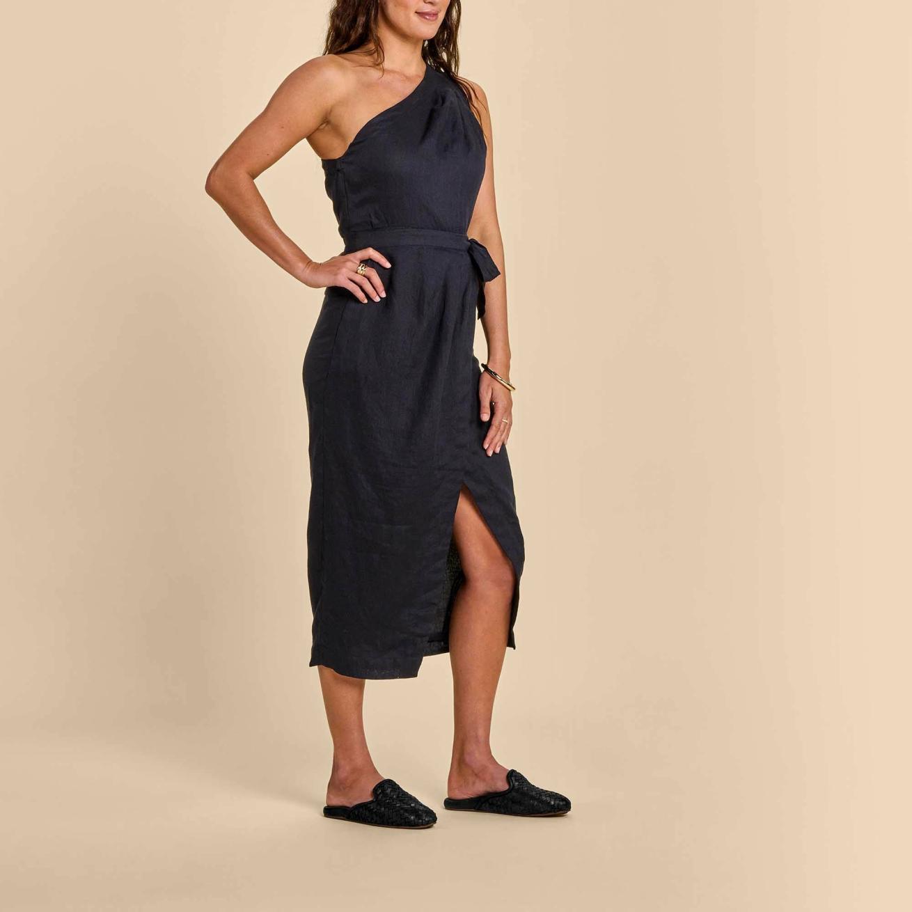 Olukai Mi‘i Woven Leather Mule Shoes - Black | Women Slip-On