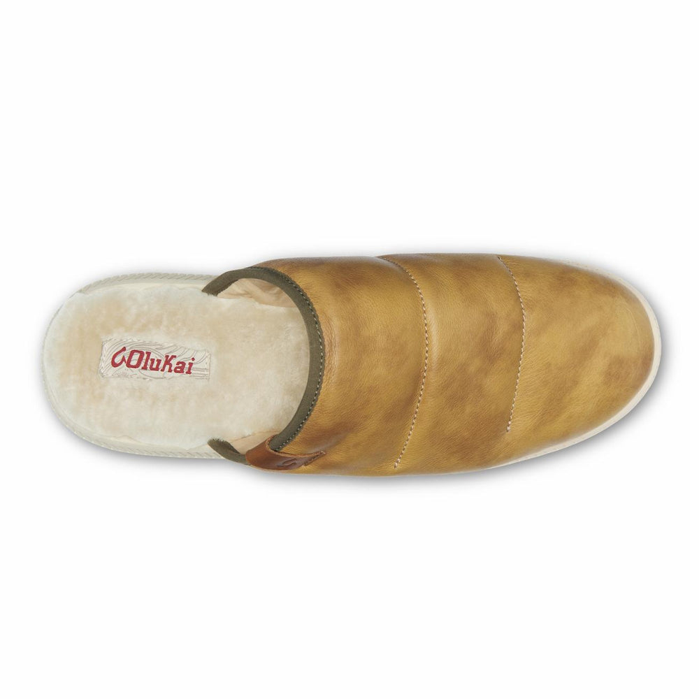 Olukai Mua 'Ili Leather Mule Slippers - Golden Sand / Bone | Men Indoor/Outdoor