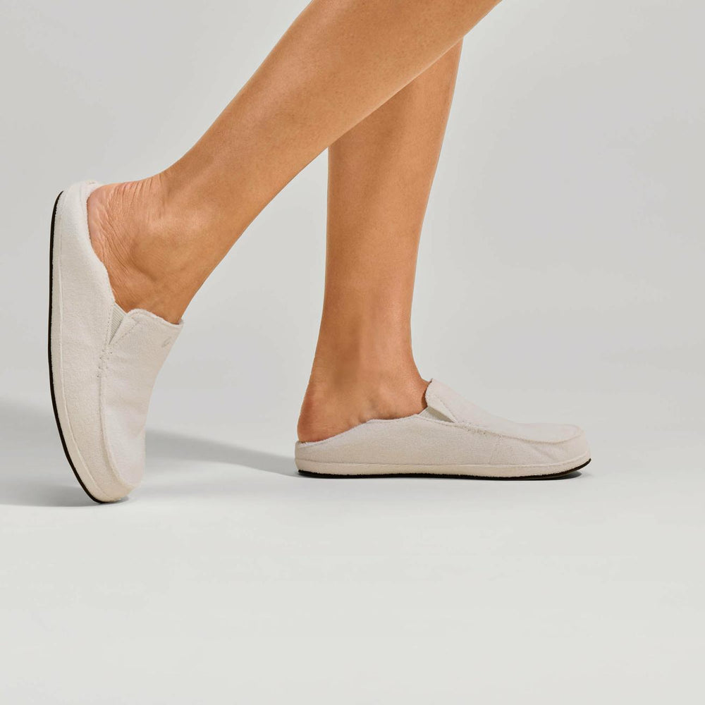 Olukai Nohea Hulu - Bone / Bone &ndash; OluKai | Women Warm Weather