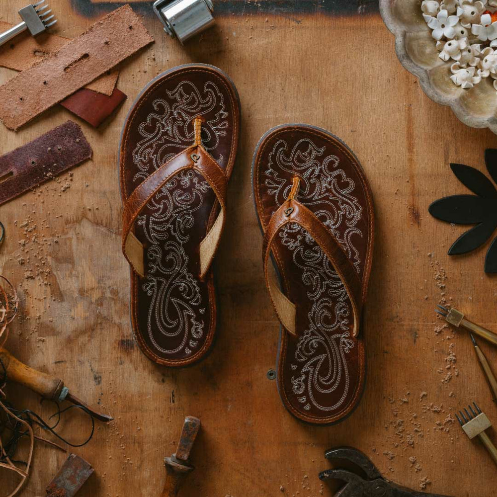 Olukai Paniolo Leather Beach Flip Flops - Natural | Women Leather