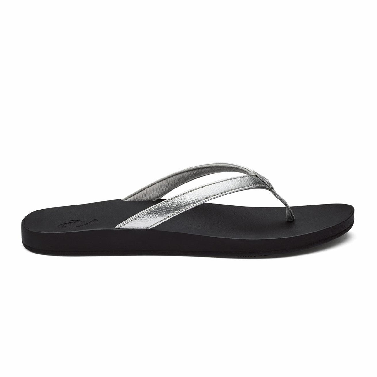 Olukai Puawe Beach Sandals - Silver / Black | Women Water-Friendly
