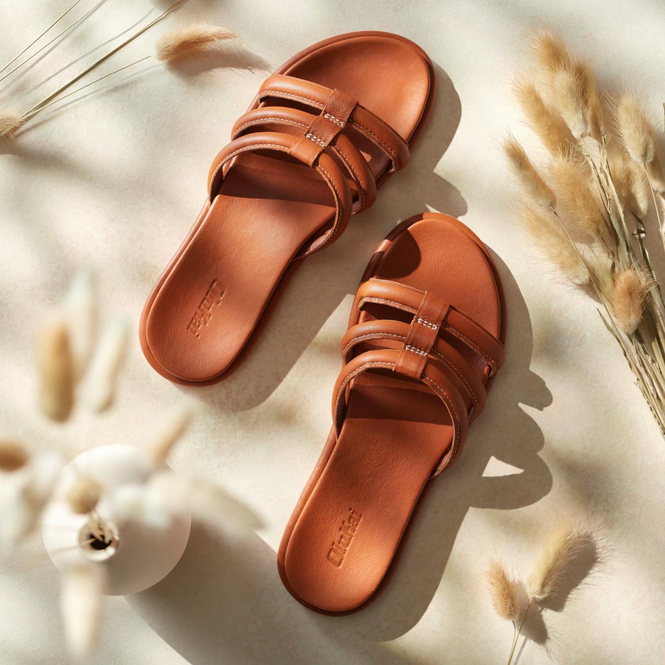 Olukai Tiare Slide Leather Slide Sandals - Fox | Women Slides