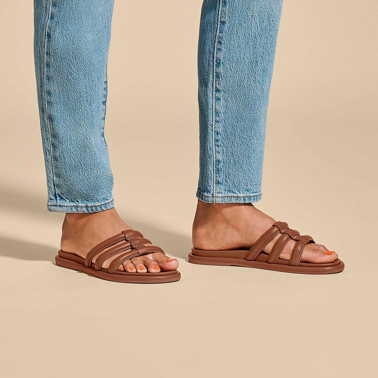 Olukai Tiare Slide Leather Slide Sandals - Fox | Women Slides