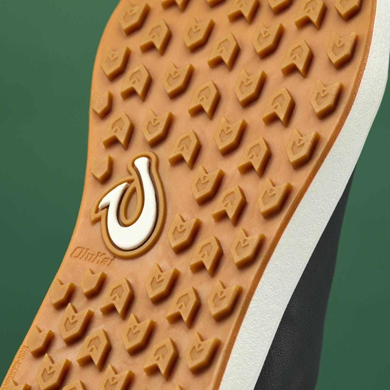 Olukai Wailea Waterproof Leather Golf Shoes - Stone | Women Golf